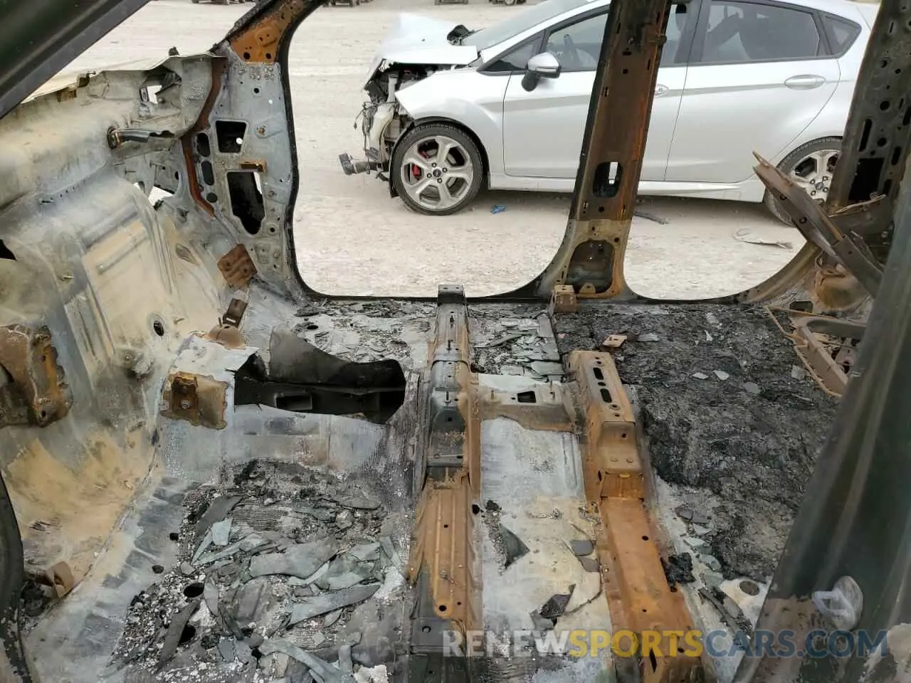 7 Photograph of a damaged car 1GCRYDED6LZ264844 CHEVROLET ALL Models 2020
