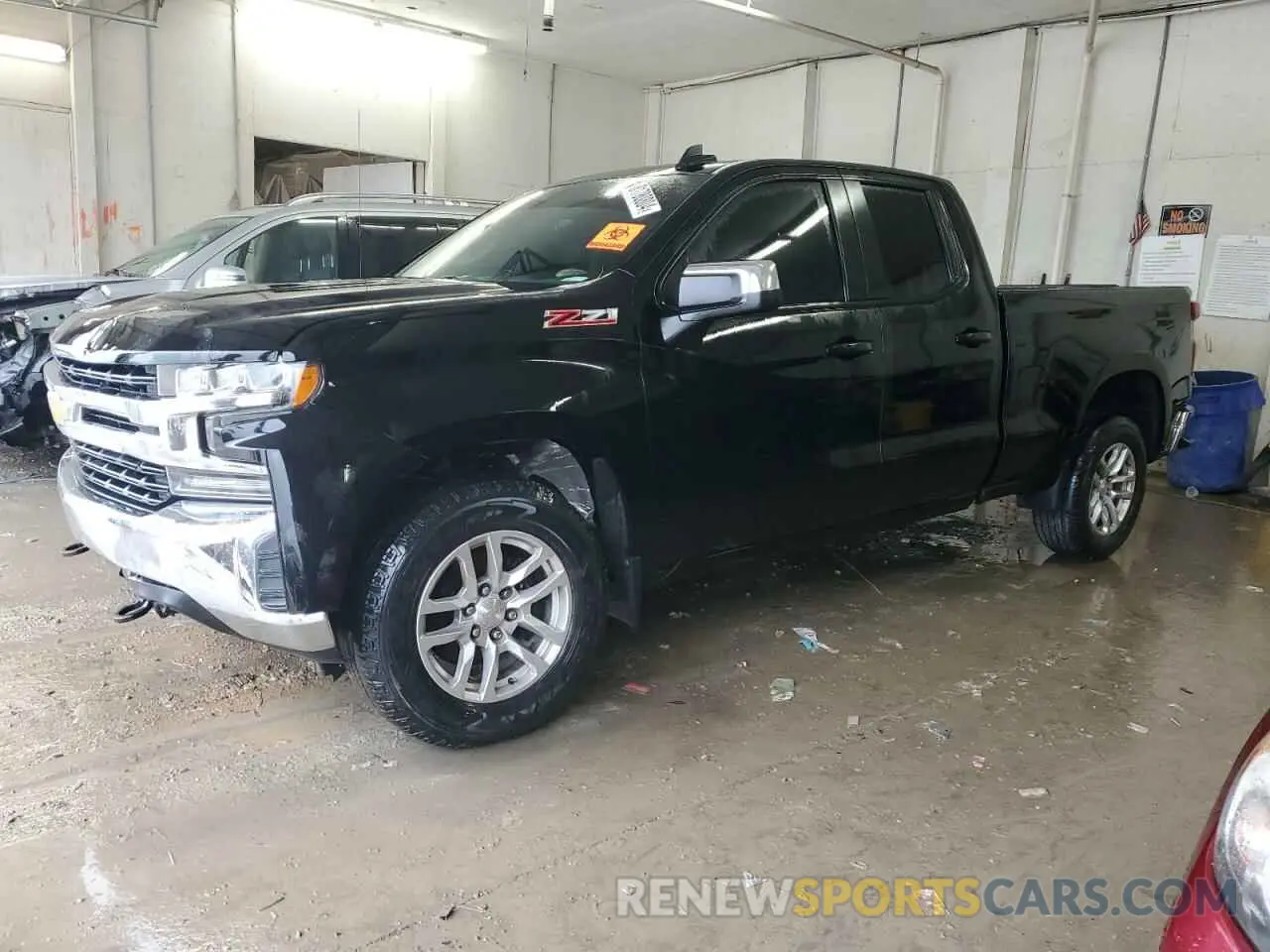 1 Photograph of a damaged car 1GCRYDED9LZ135576 CHEVROLET ALL Models 2020