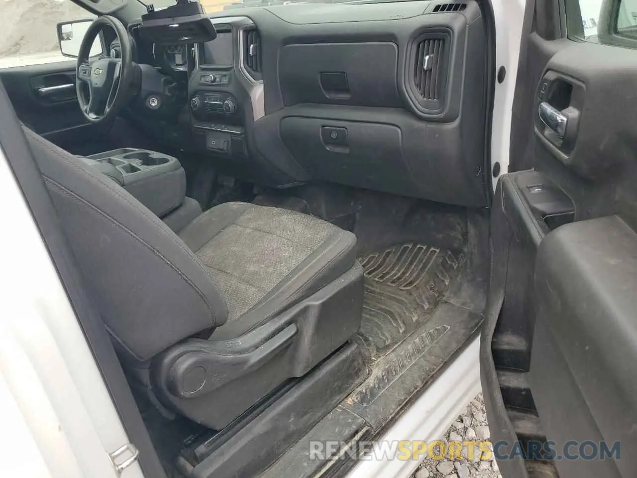 8 Фотография поврежденного автомобиля 3GCNYAEF1LG103042 CHEVROLET ALL Models 2020