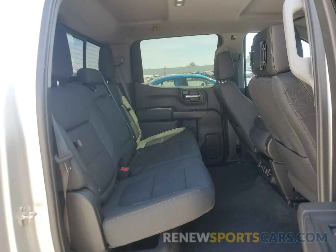 10 Фотография поврежденного автомобиля 3GCPWCED4LG212782 CHEVROLET ALL Models 2020