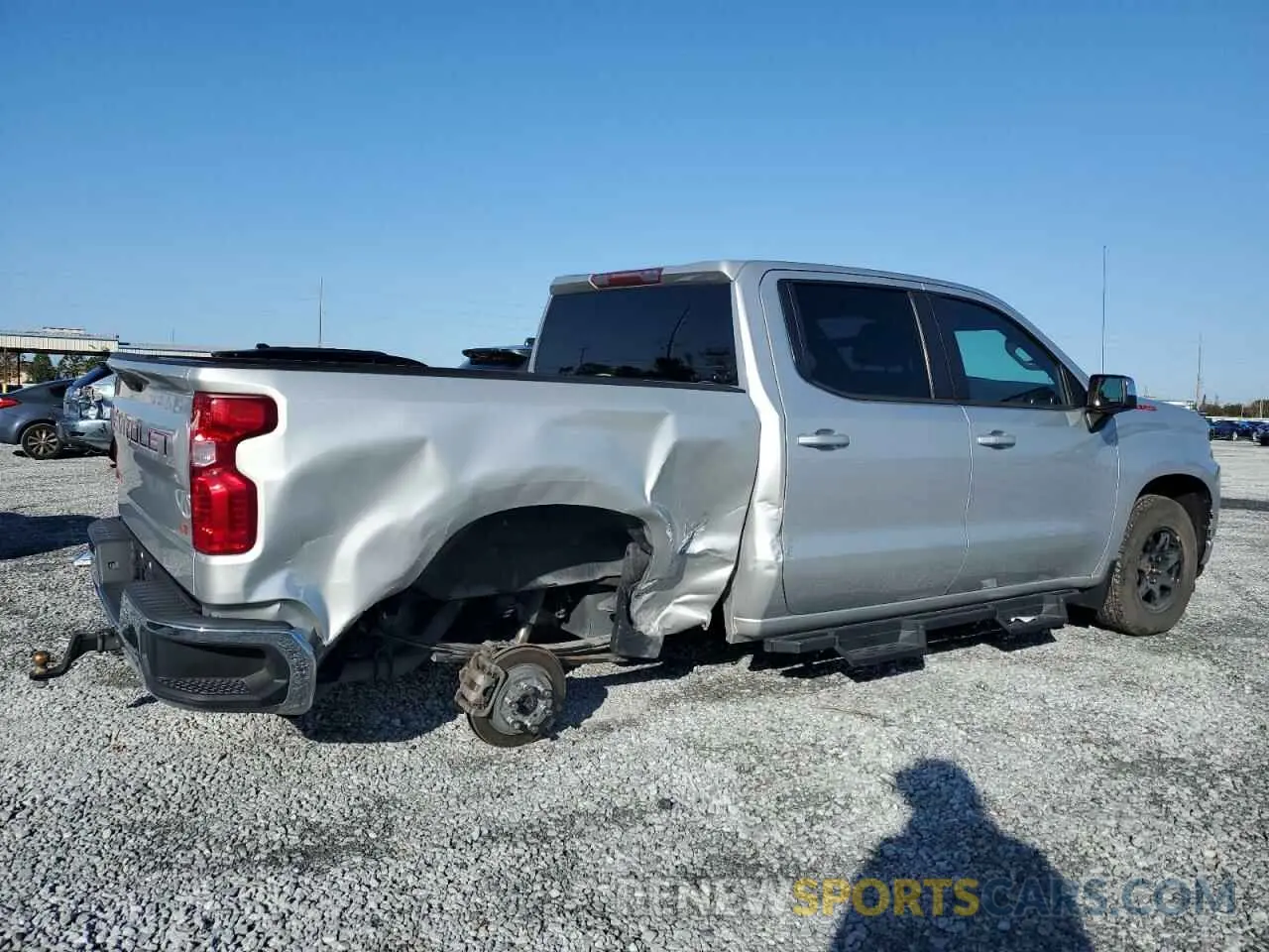 3 Photograph of a damaged car 3GCPWCETXLG421791 CHEVROLET ALL Models 2020