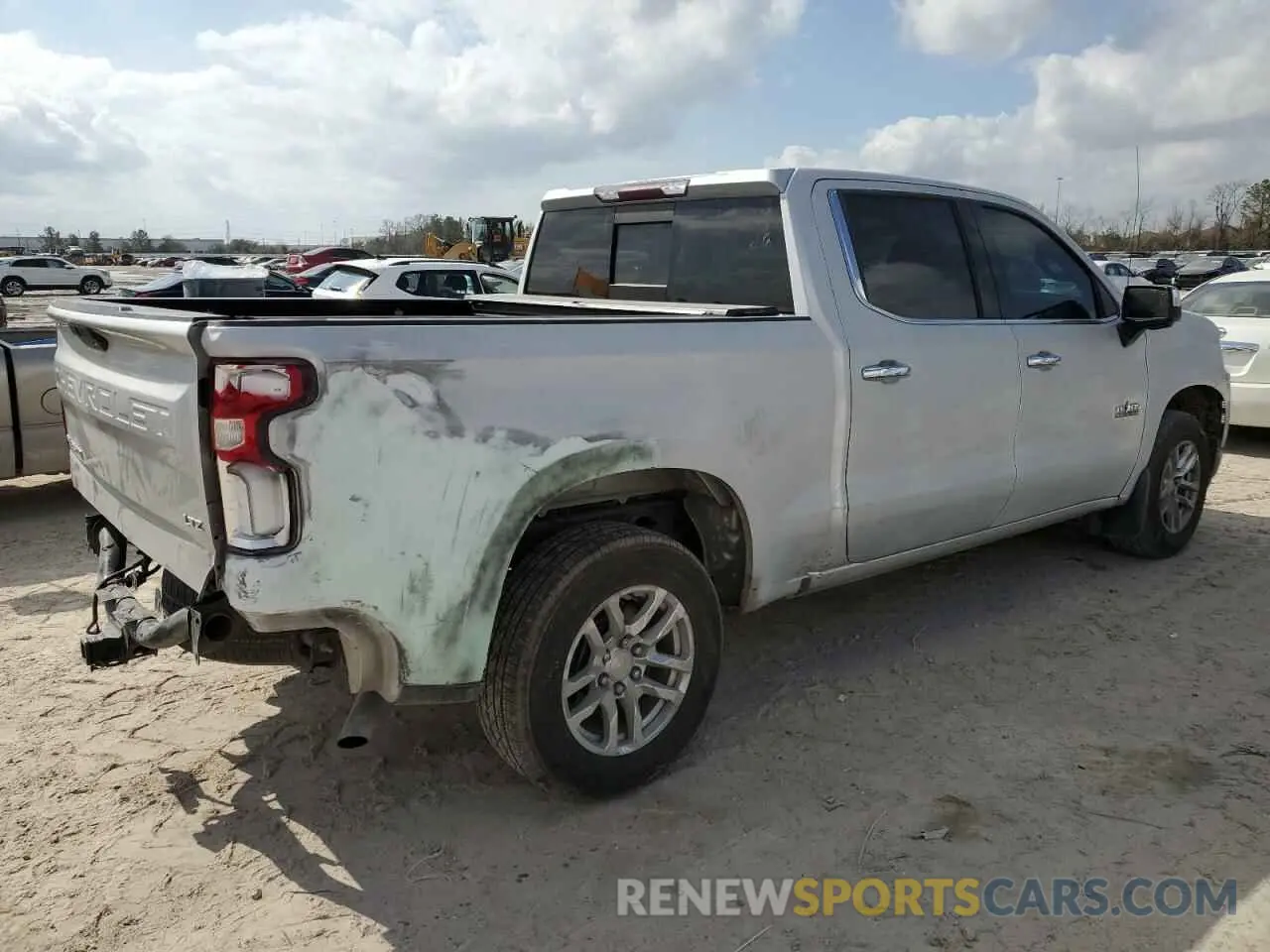 3 Photograph of a damaged car 3GCPWEEDXLG207033 CHEVROLET ALL Models 2020
