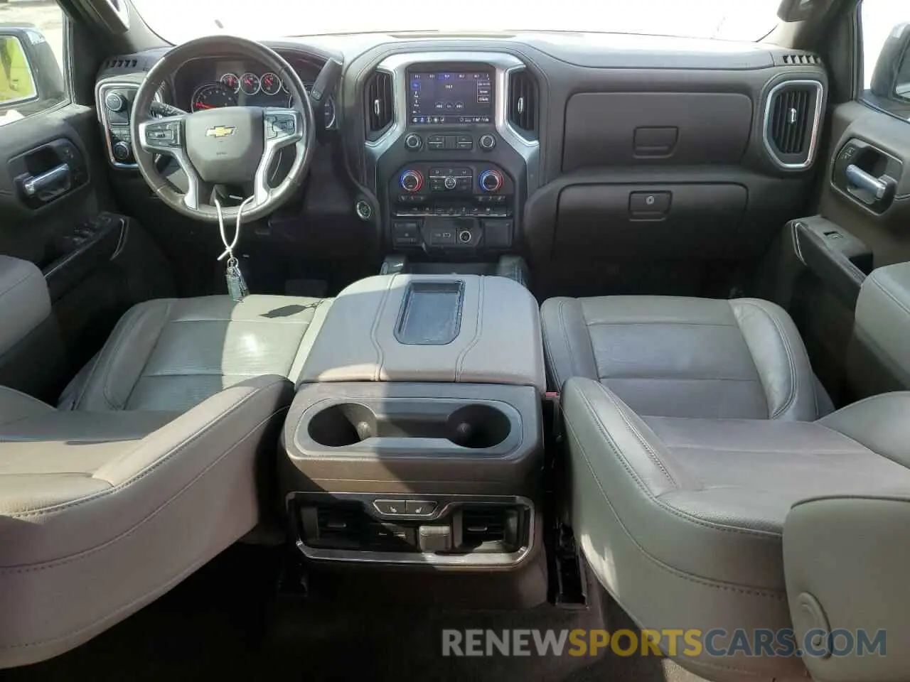 8 Photograph of a damaged car 3GCPWEEDXLG207033 CHEVROLET ALL Models 2020