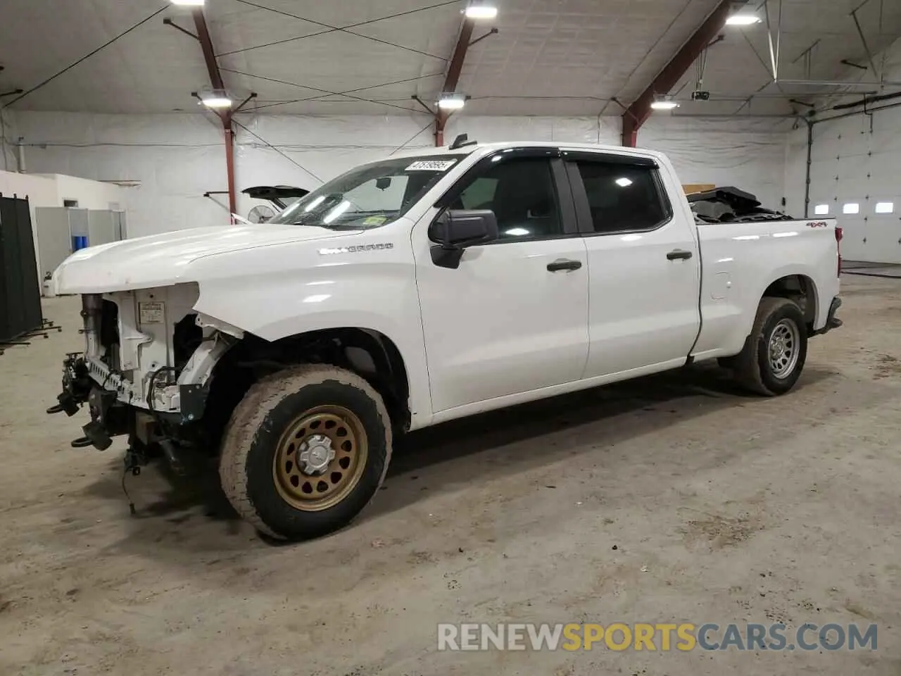 1 Photograph of a damaged car 3GCPYAEK5LG199635 CHEVROLET ALL Models 2020