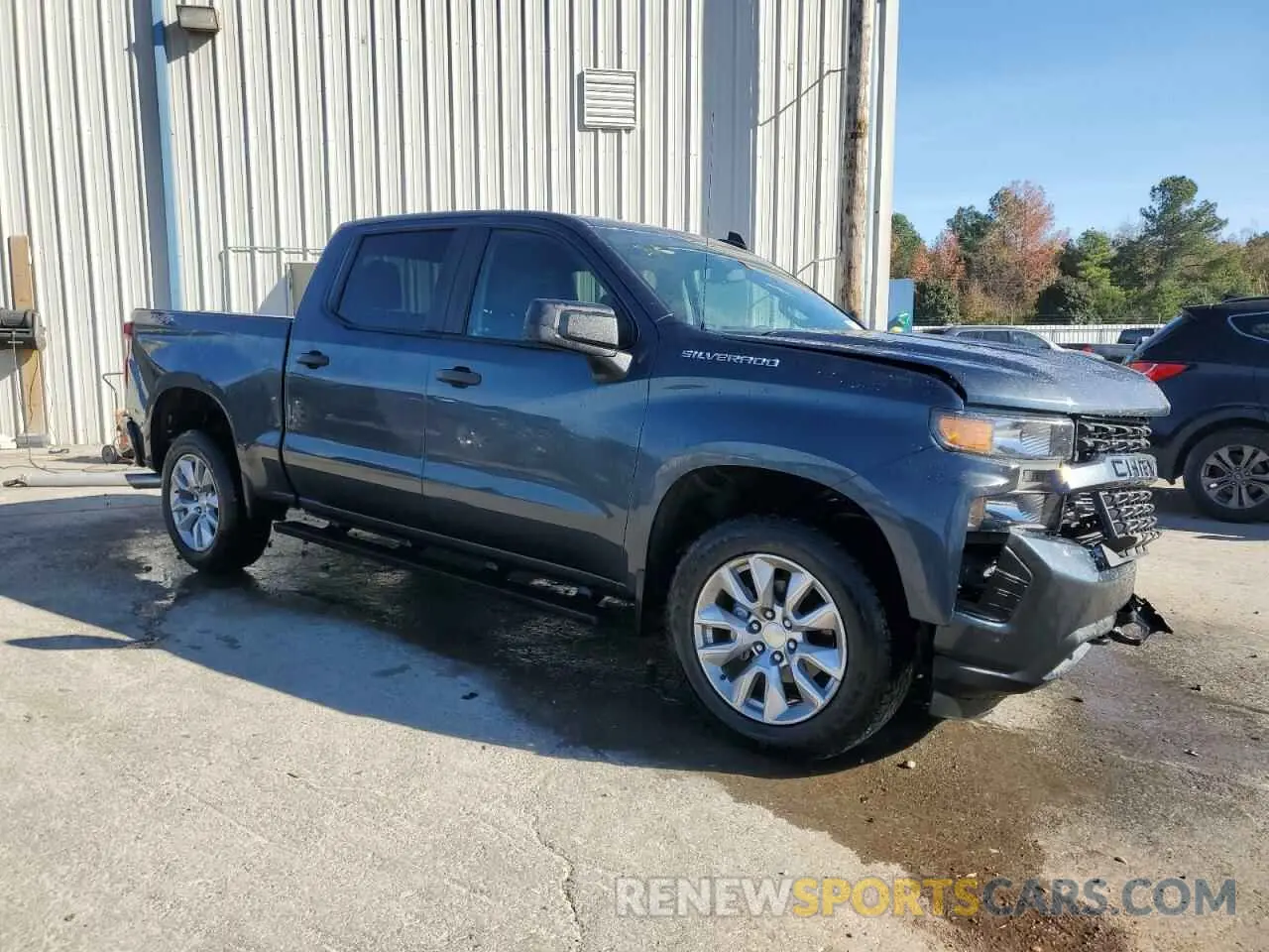 4 Photograph of a damaged car 3GCPYBEH6LG225749 CHEVROLET ALL Models 2020