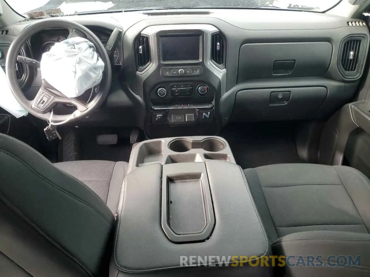 8 Фотография поврежденного автомобиля 3GCPYBEH8LG286679 CHEVROLET ALL Models 2020