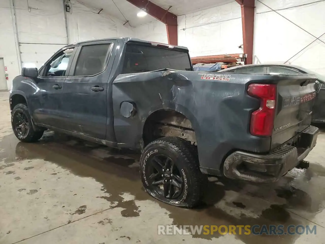 2 Photograph of a damaged car 3GCPYCEF6LG444120 CHEVROLET ALL Models 2020