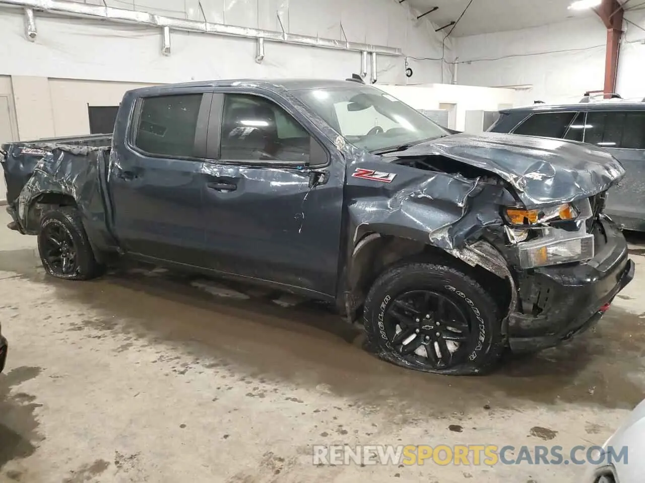 4 Photograph of a damaged car 3GCPYCEF6LG444120 CHEVROLET ALL Models 2020