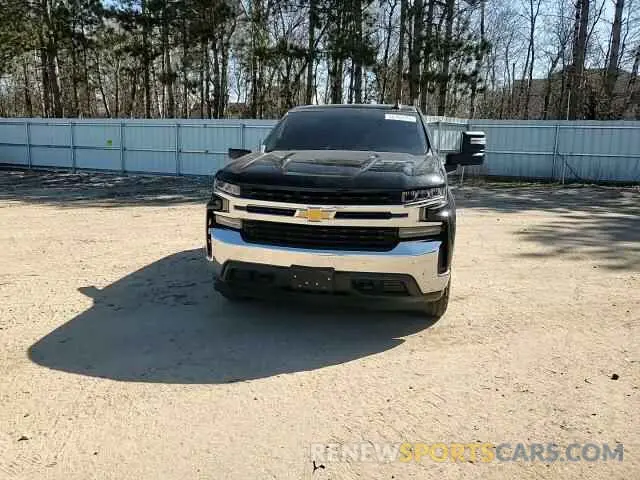 11 Photograph of a damaged car 3GCPYDEKXLG268241 CHEVROLET ALL Models 2020