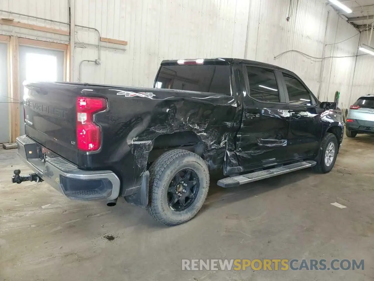 3 Photograph of a damaged car 3GCPYDEKXLG268241 CHEVROLET ALL Models 2020