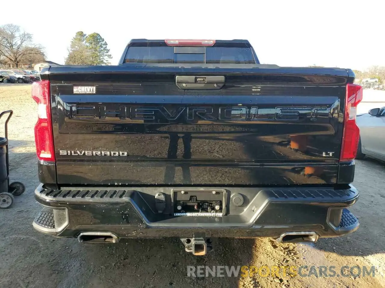 6 Photograph of a damaged car 3GCPYFEDXLG138828 CHEVROLET ALL Models 2020