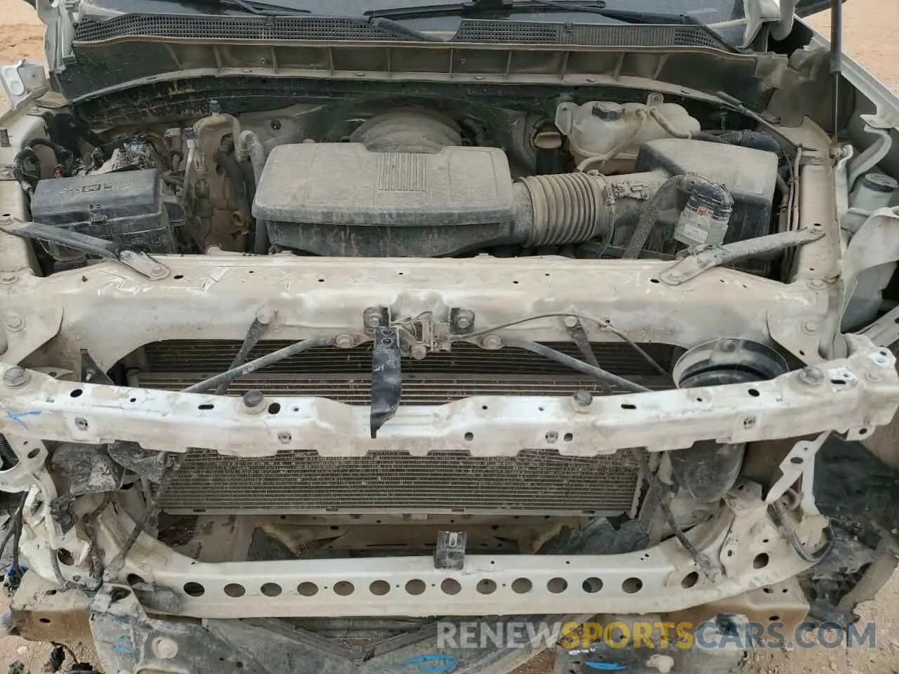 11 Photograph of a damaged car 3GCUYAEFXLG114195 CHEVROLET ALL Models 2020