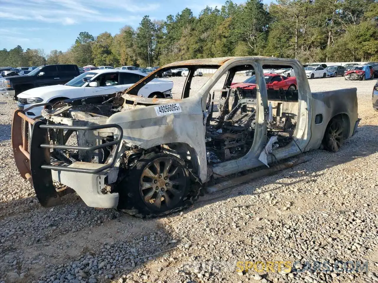 1 Photograph of a damaged car 3GCUYBEF9LG234592 CHEVROLET ALL Models 2020