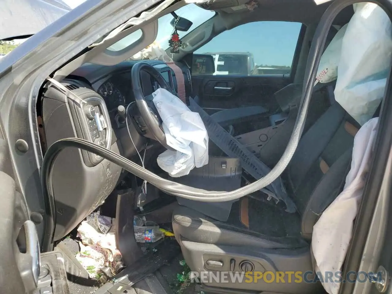 7 Фотография поврежденного автомобиля 3GCUYDED2LG112375 CHEVROLET ALL Models 2020