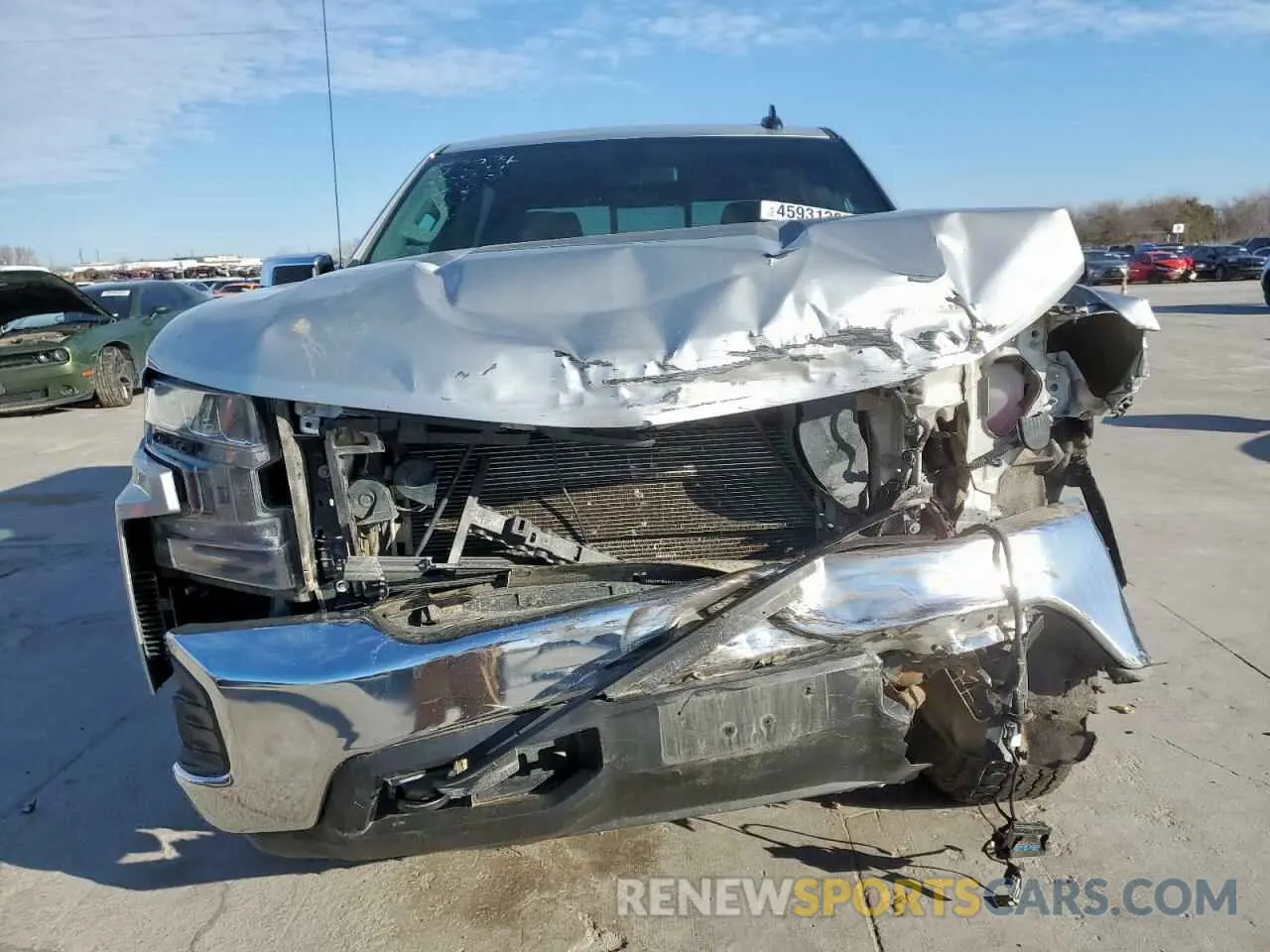 5 Photograph of a damaged car 3GCUYDED3LG334388 CHEVROLET ALL Models 2020