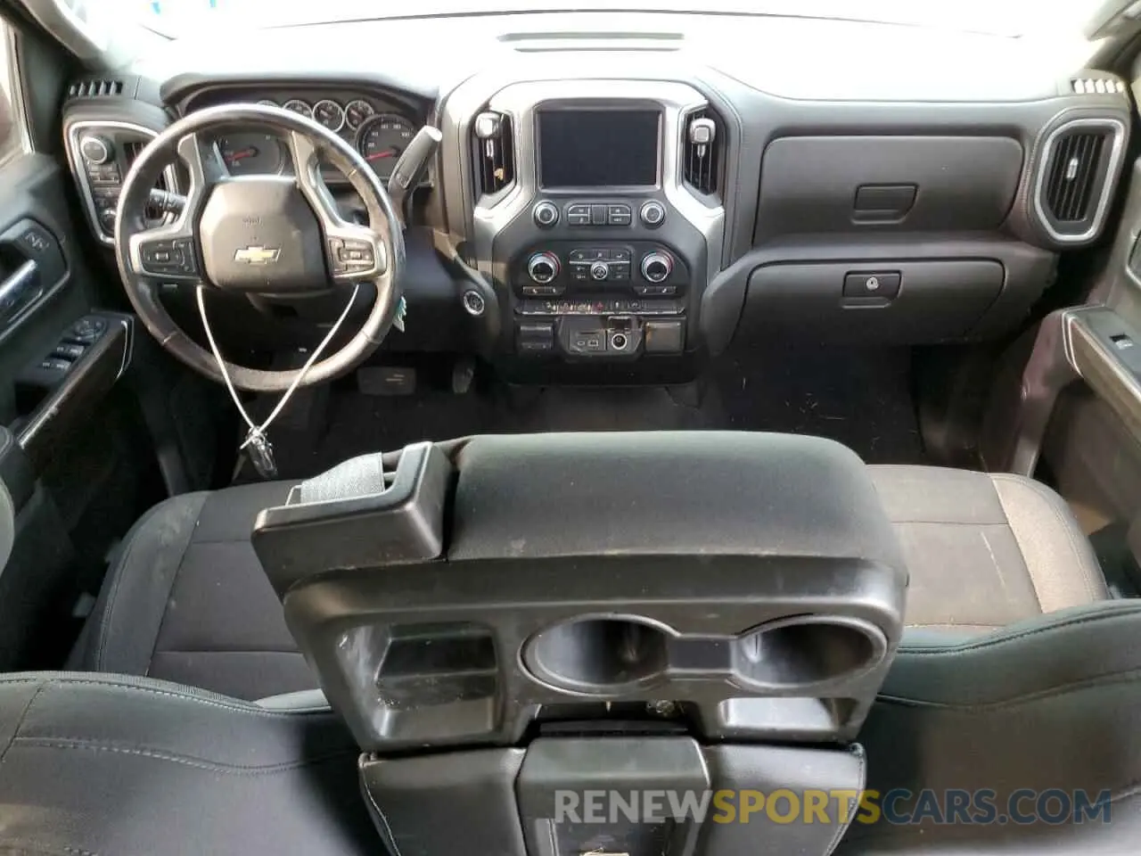 8 Photograph of a damaged car 3GCUYDED6LG233216 CHEVROLET ALL Models 2020