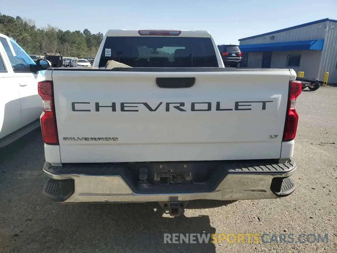 6 Photograph of a damaged car 3GCUYDED9LG314646 CHEVROLET ALL Models 2020