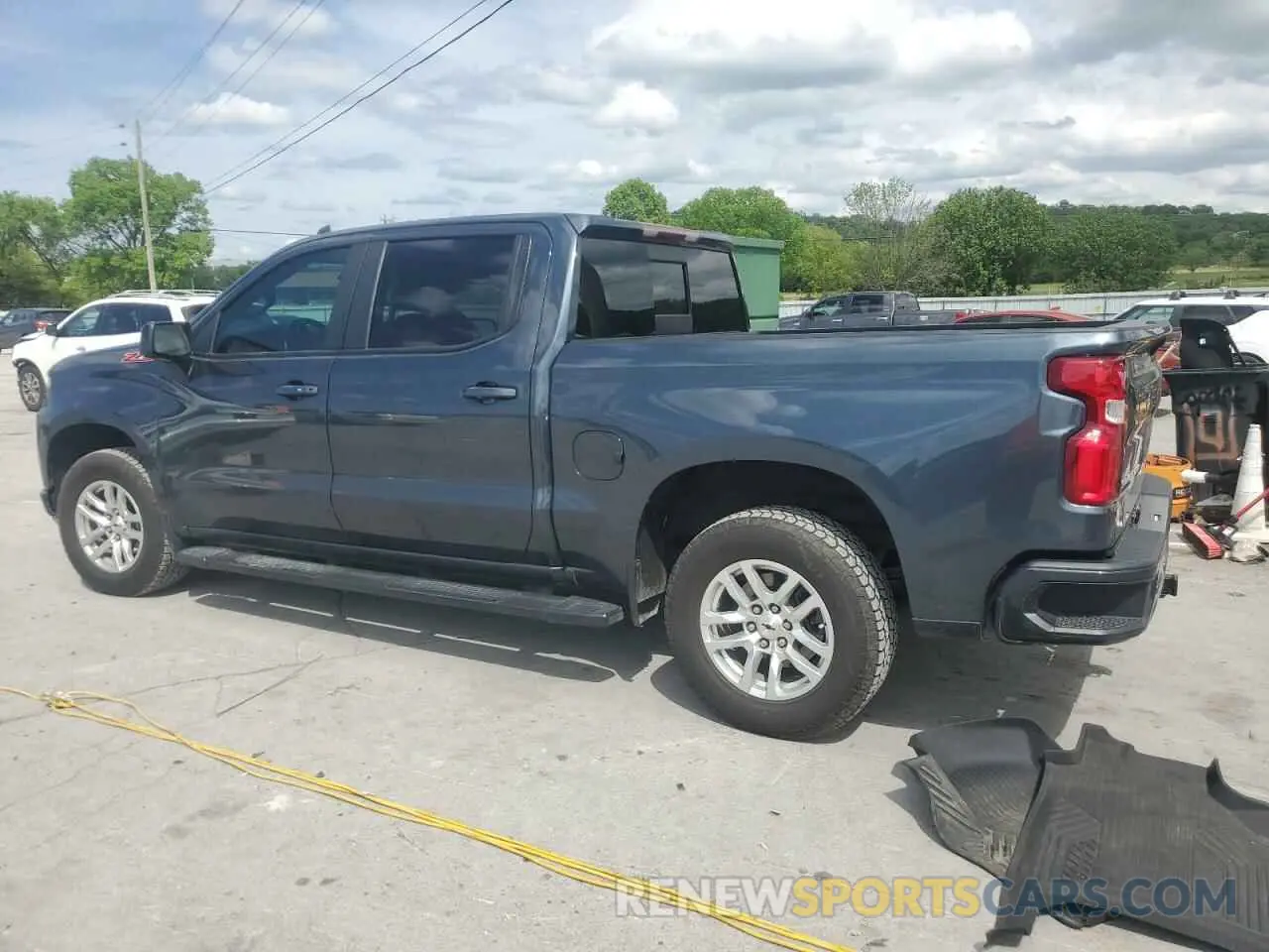 2 Photograph of a damaged car 3GCUYEED6LG404195 CHEVROLET ALL Models 2020