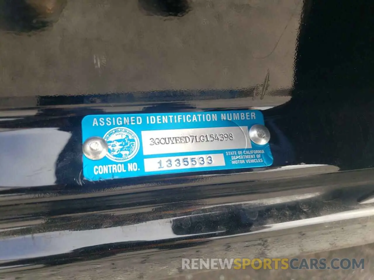 14 Photograph of a damaged car 3GCUYEED7LG154398 CHEVROLET ALL Models 2020