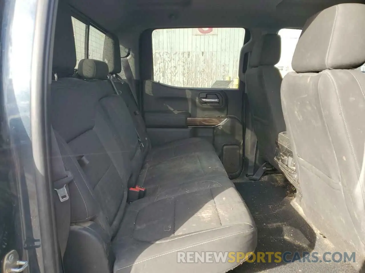 10 Фотография поврежденного автомобиля 3GCUYEED8LG395788 CHEVROLET ALL Models 2020