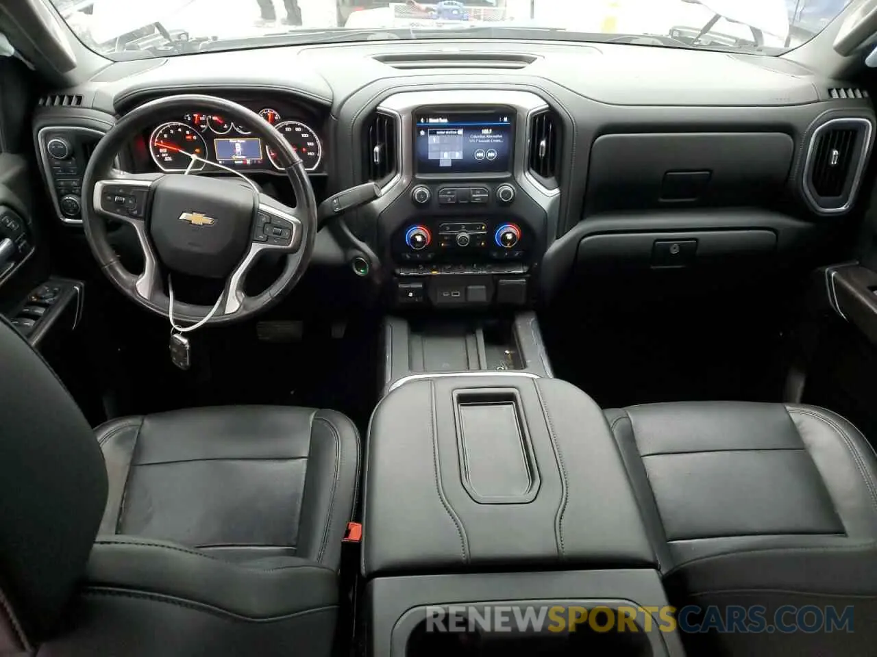 8 Фотография поврежденного автомобиля 3GCUYGED0LG446129 CHEVROLET ALL Models 2020