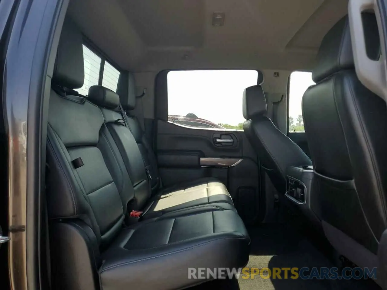 10 Фотография поврежденного автомобиля 3GCUYGED3LG269009 CHEVROLET ALL Models 2020