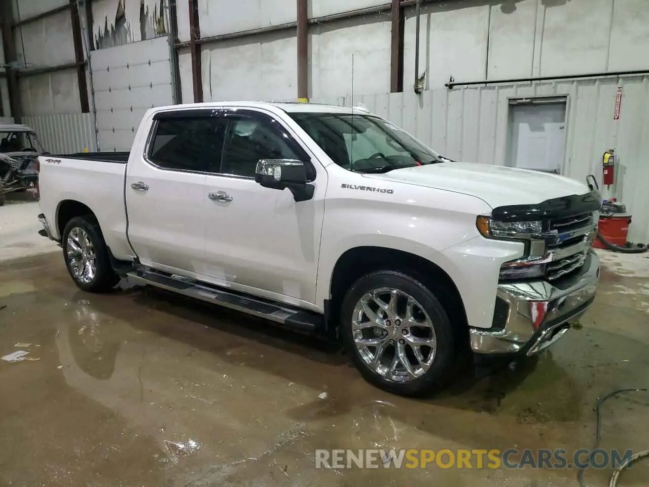 4 Фотография поврежденного автомобиля 3GCUYGED4LG331937 CHEVROLET ALL Models 2020