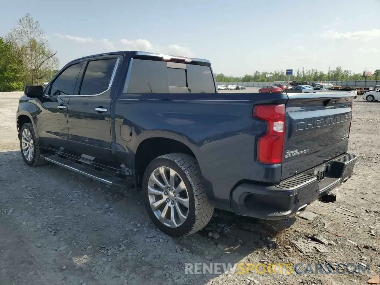 2 Photograph of a damaged car 3GCUYHEL4LG282090 CHEVROLET ALL Models 2020