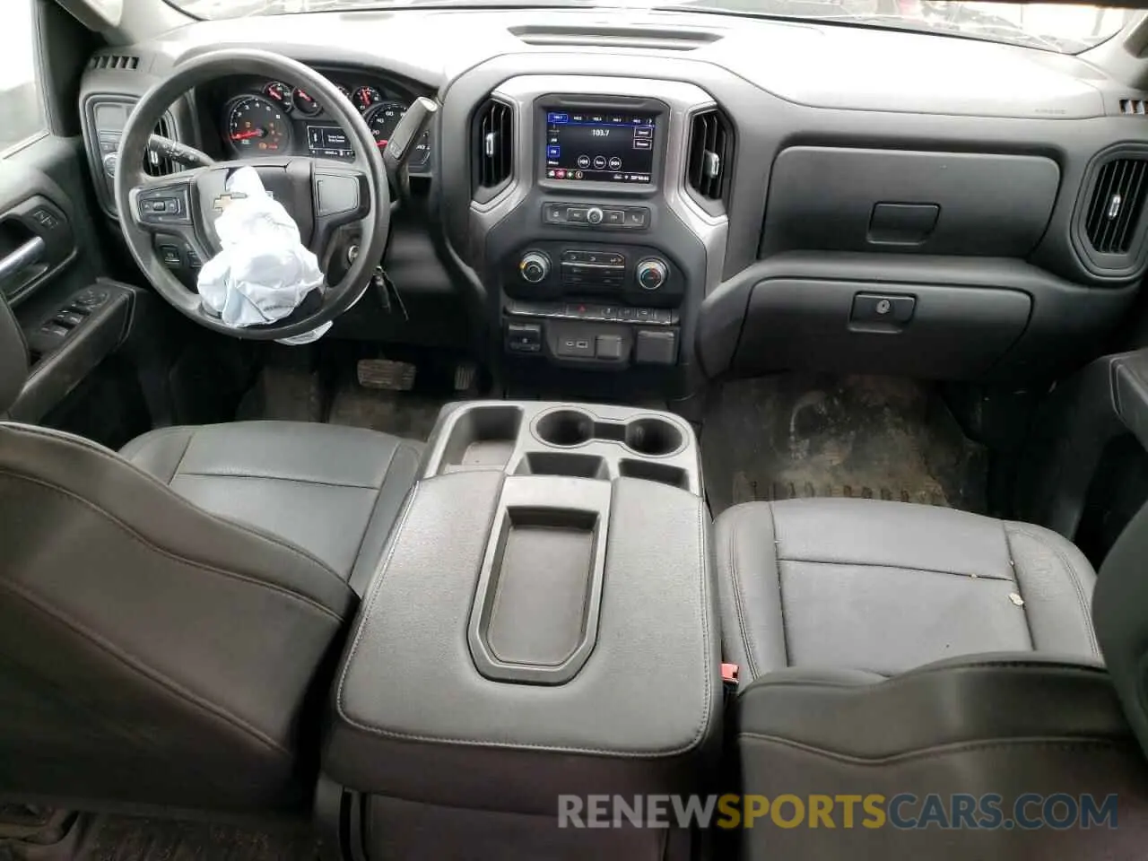 8 Фотография поврежденного автомобиля 1GB1WLE73MF123602 CHEVROLET ALL Models 2021
