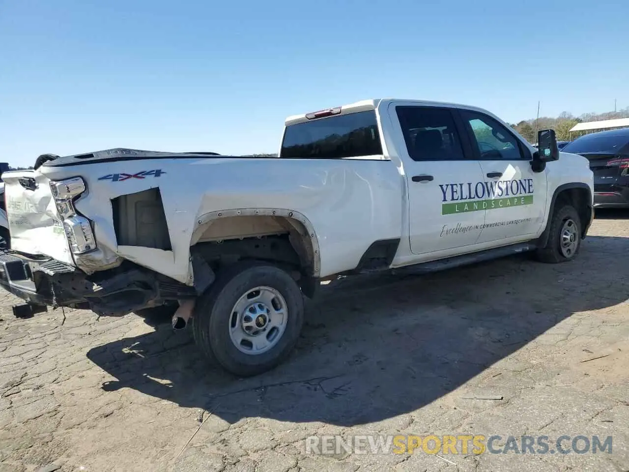 3 Фотография поврежденного автомобиля 1GC1YLE73MF235581 CHEVROLET ALL Models 2021