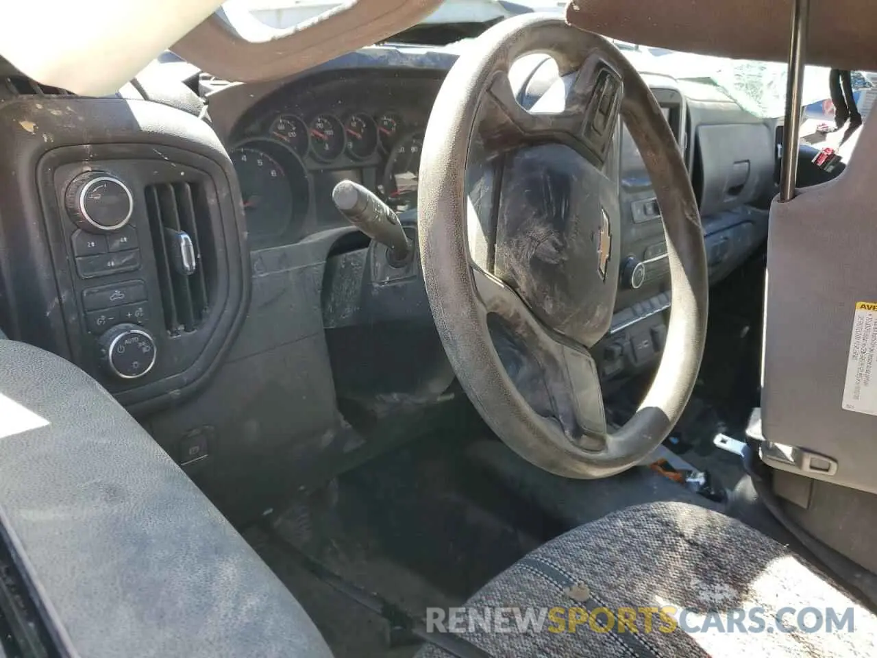 8 Фотография поврежденного автомобиля 1GC1YLE76MF136141 CHEVROLET ALL Models 2021
