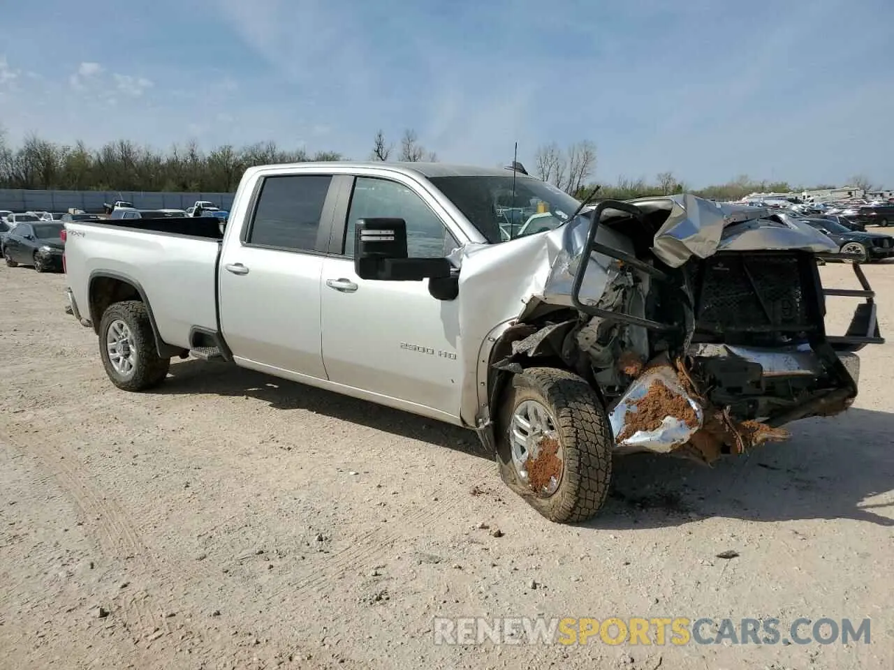 4 Photograph of a damaged car 1GC1YNE70MF241754 CHEVROLET ALL Models 2021