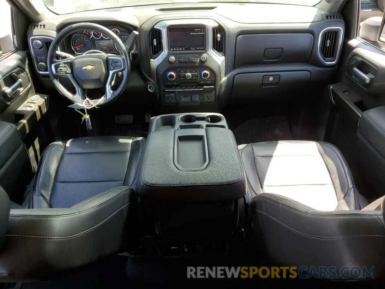8 Фотография поврежденного автомобиля 1GC4YNE70MF211456 CHEVROLET ALL Models 2021
