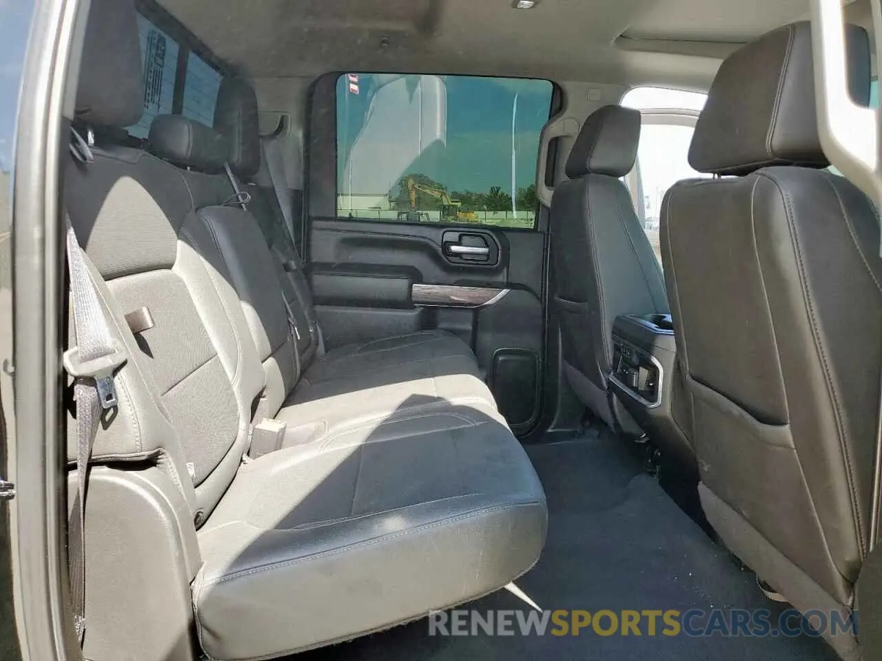 10 Фотография поврежденного автомобиля 1GC4YPEY2MF248514 CHEVROLET ALL Models 2021