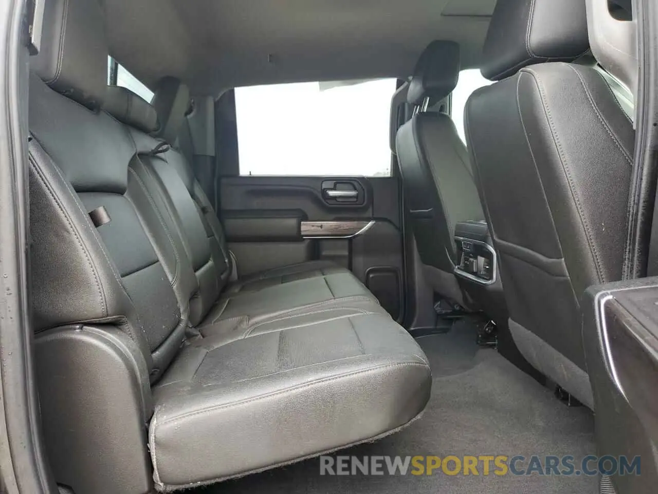 10 Фотография поврежденного автомобиля 1GC4YPEY5MF233764 CHEVROLET ALL Models 2021