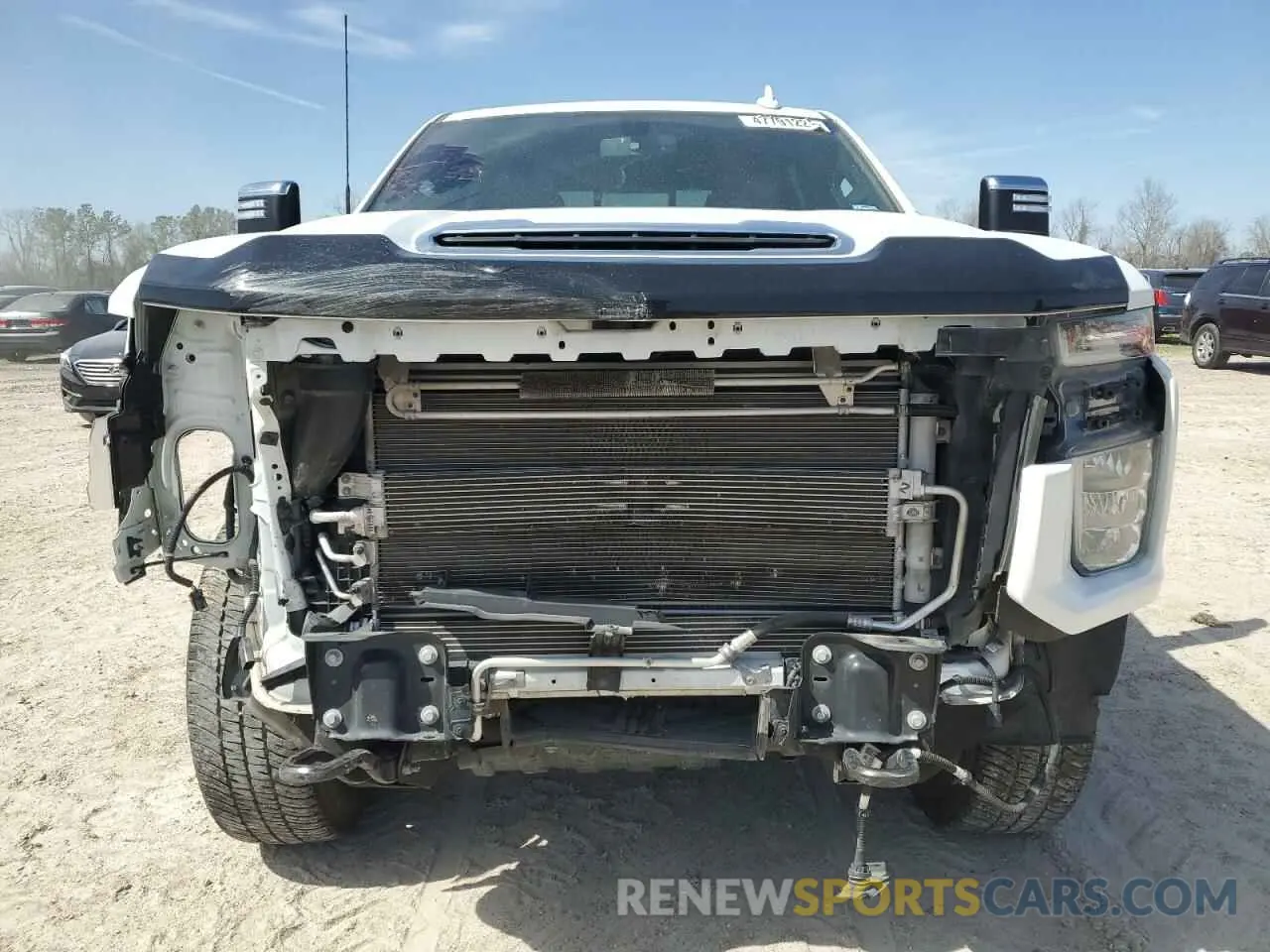 5 Photograph of a damaged car 1GC4YPEY6MF177625 CHEVROLET ALL Models 2021