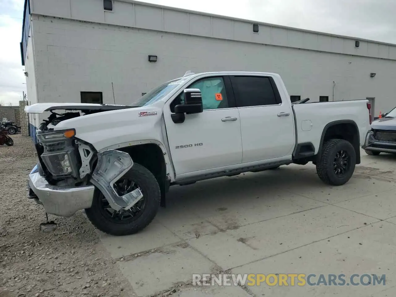 1 Photograph of a damaged car 1GC4YPEY9MF152315 CHEVROLET ALL Models 2021