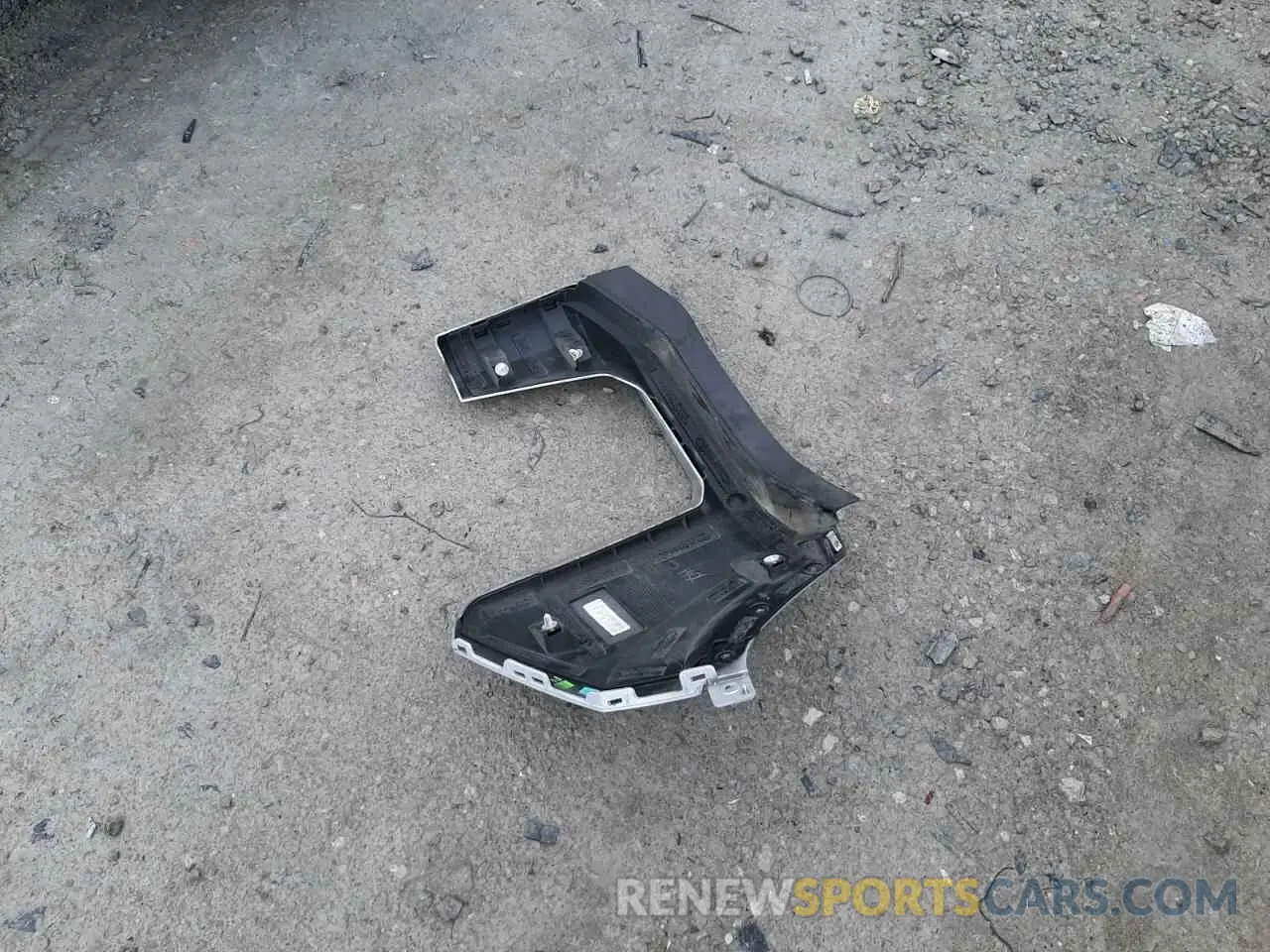 12 Photograph of a damaged car 1GC4YPEY9MF286502 CHEVROLET ALL Models 2021