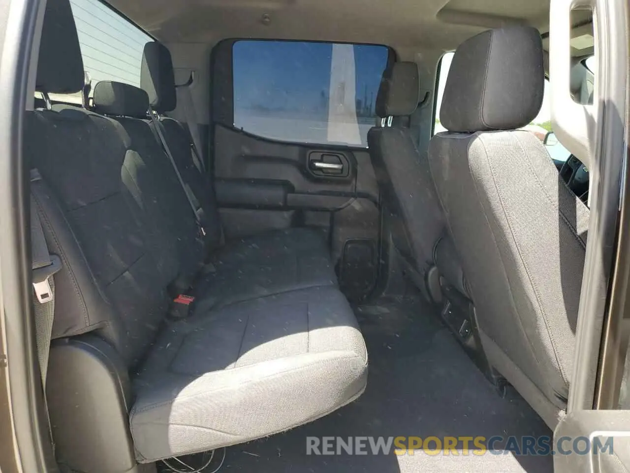 10 Фотография поврежденного автомобиля 1GCPYBEK6MZ231063 CHEVROLET ALL Models 2021
