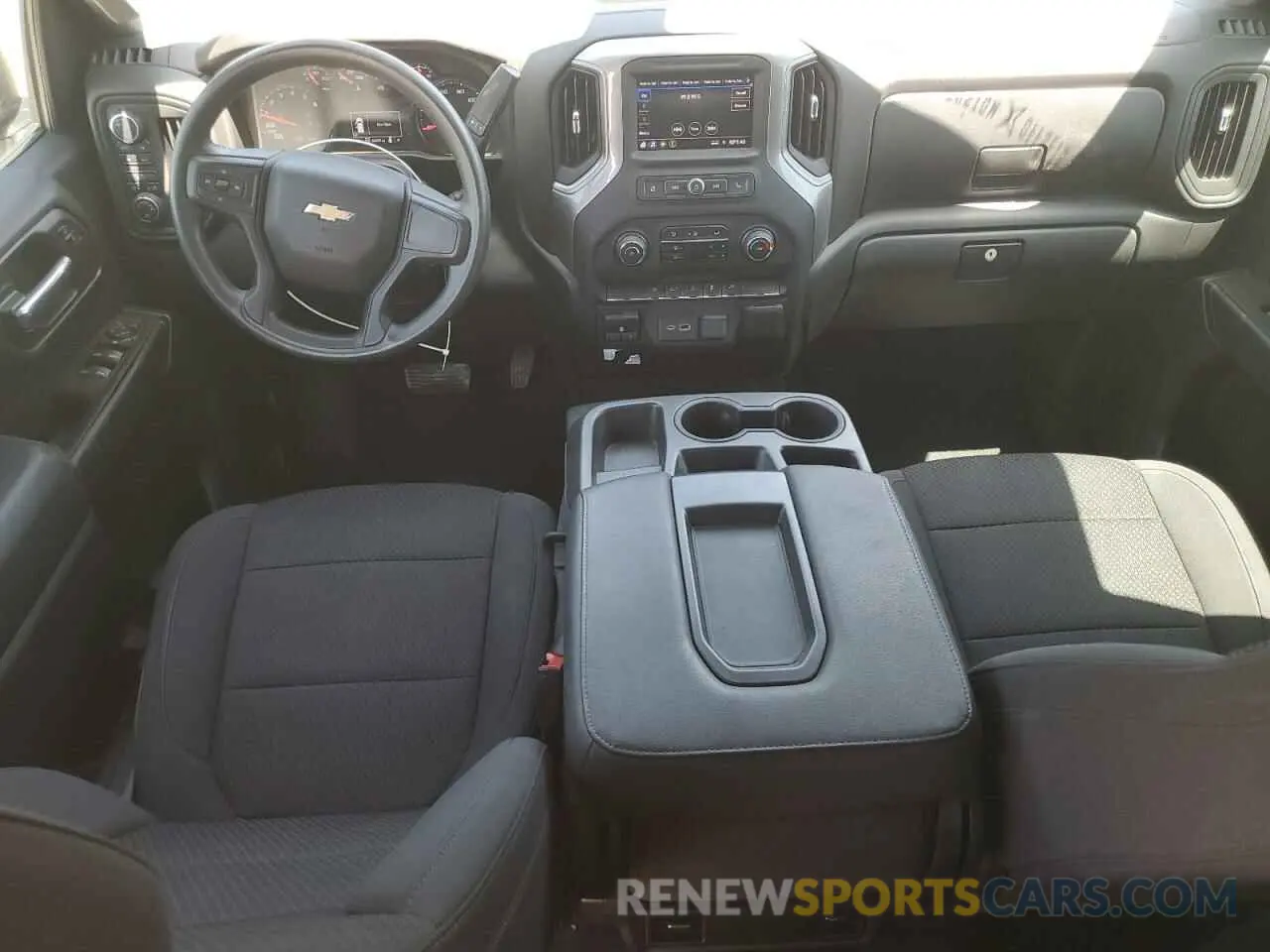 8 Фотография поврежденного автомобиля 1GCPYBEK6MZ231063 CHEVROLET ALL Models 2021