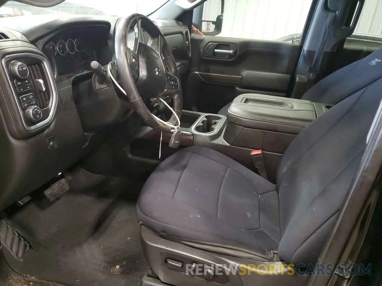 7 Фотография поврежденного автомобиля 1GCPYFEL4MZ105042 CHEVROLET ALL Models 2021