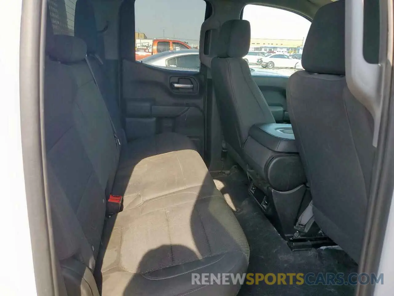 10 Фотография поврежденного автомобиля 1GCRWAEF8MZ322752 CHEVROLET ALL Models 2021