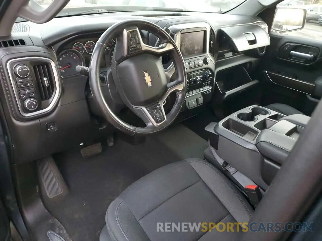 8 Фотография поврежденного автомобиля 1GCRYDED4MZ249972 CHEVROLET ALL Models 2021