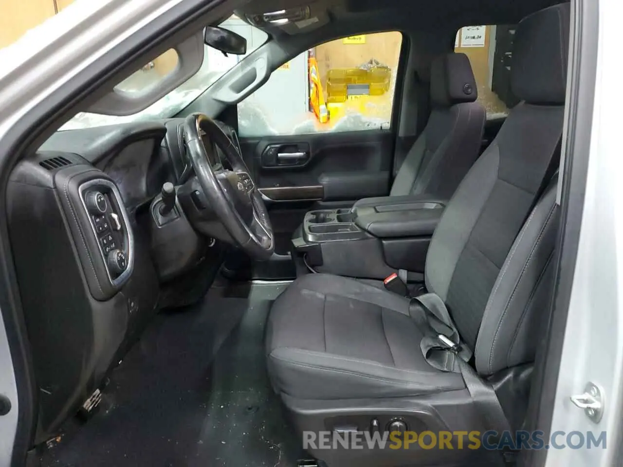 7 Фотография поврежденного автомобиля 1GCRYEEK8MZ365938 CHEVROLET ALL Models 2021