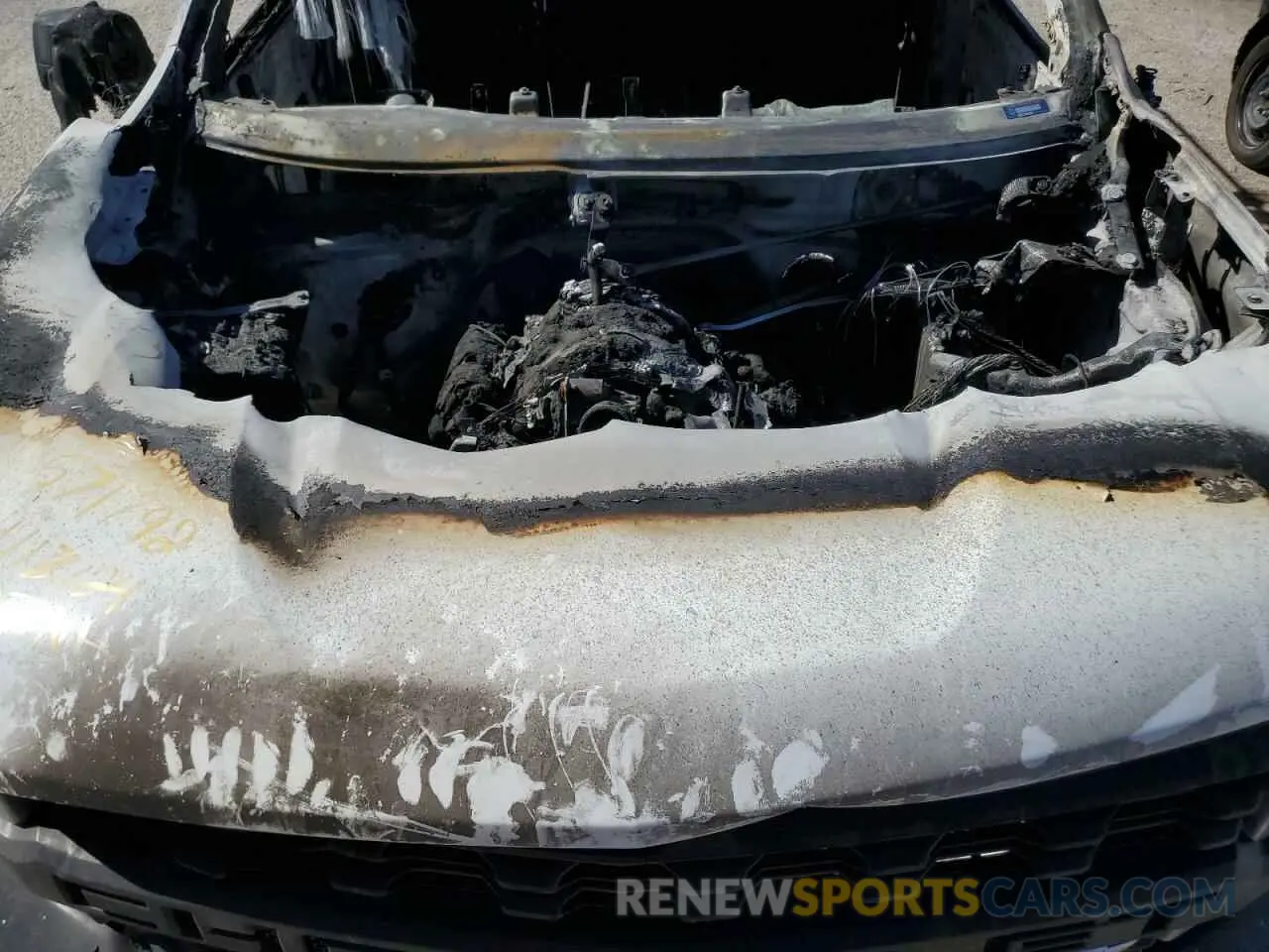 11 Photograph of a damaged car 3GCNWAEH8MG369117 CHEVROLET ALL Models 2021
