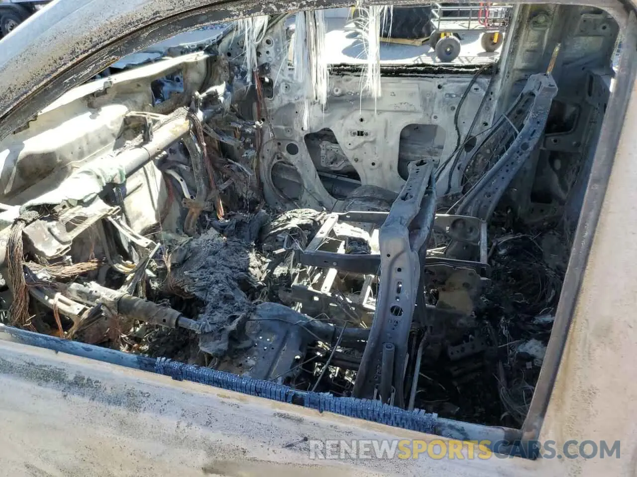 7 Photograph of a damaged car 3GCNWAEH8MG369117 CHEVROLET ALL Models 2021