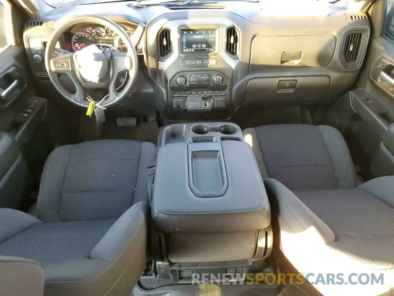 8 Фотография поврежденного автомобиля 3GCPWBEK3MG319199 CHEVROLET ALL Models 2021