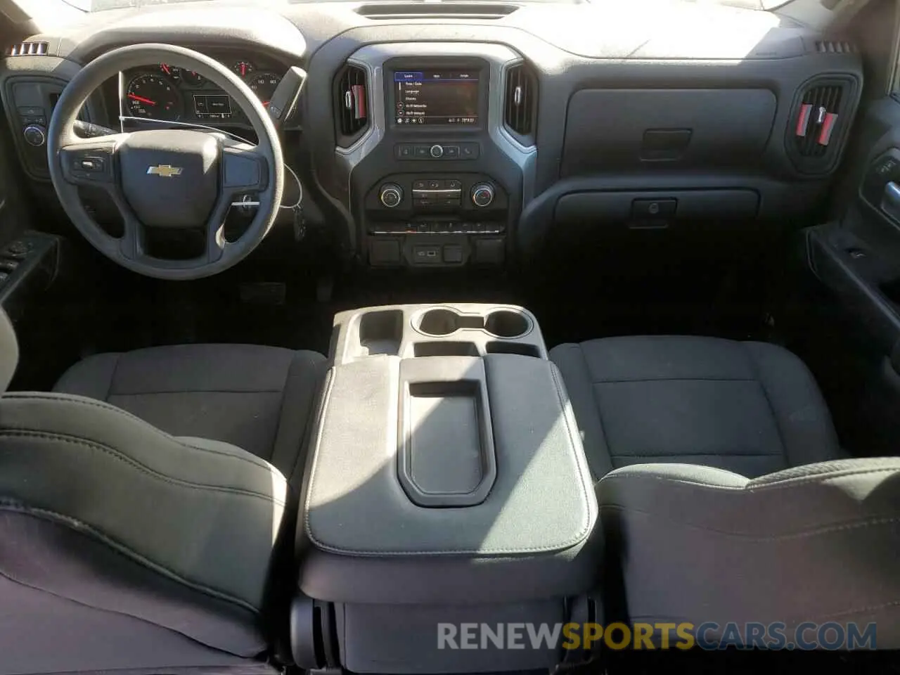 8 Фотография поврежденного автомобиля 3GCPWBEK3MG443649 CHEVROLET ALL Models 2021