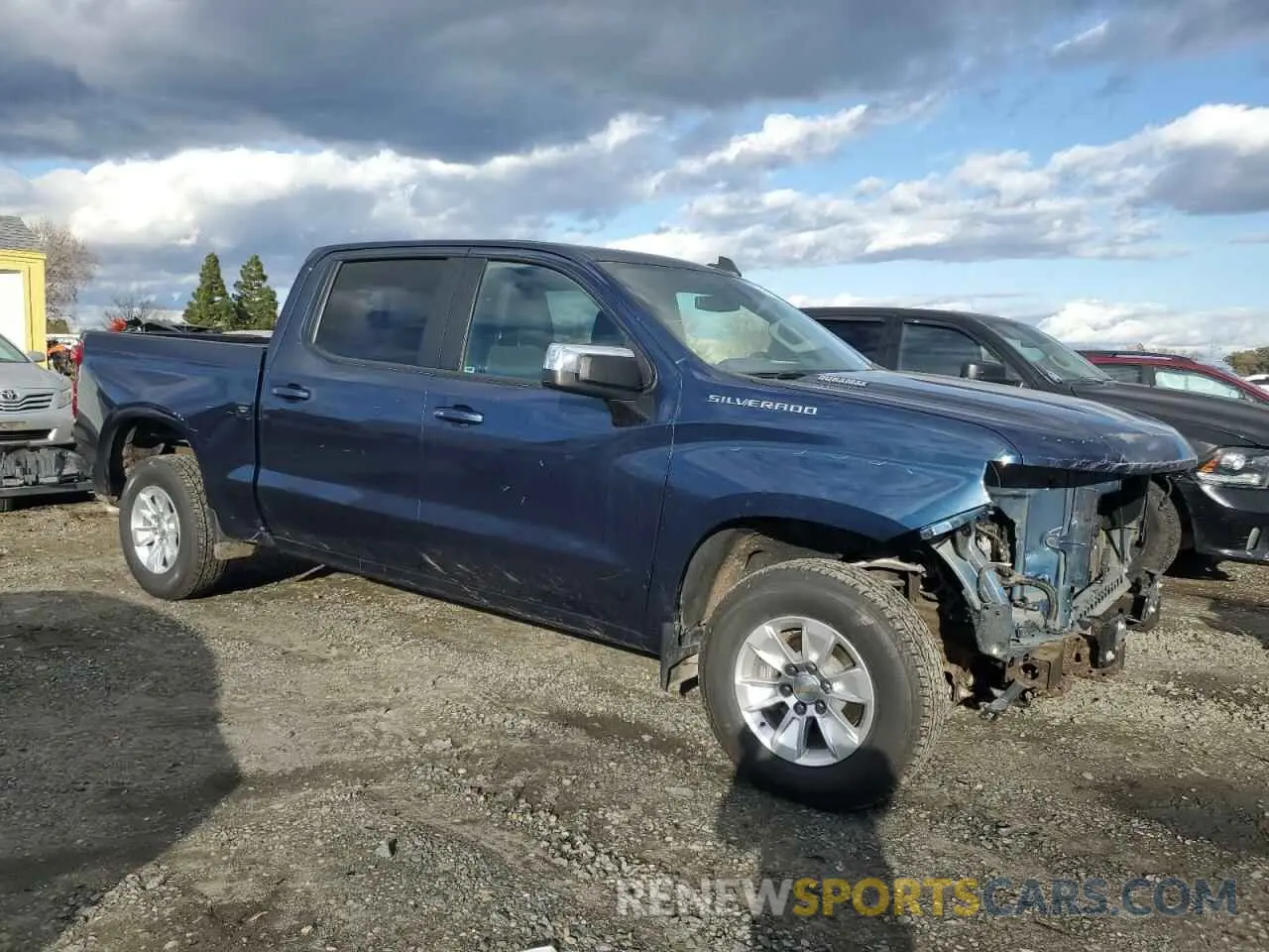 4 Photograph of a damaged car 3GCPWCET6MG321060 CHEVROLET ALL Models 2021