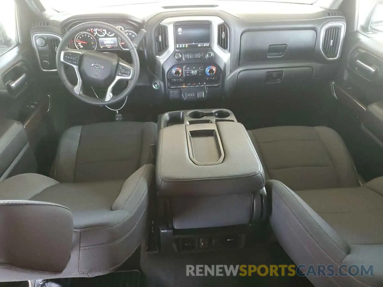 8 Фотография поврежденного автомобиля 3GCPWDEDXMG382720 CHEVROLET ALL Models 2021